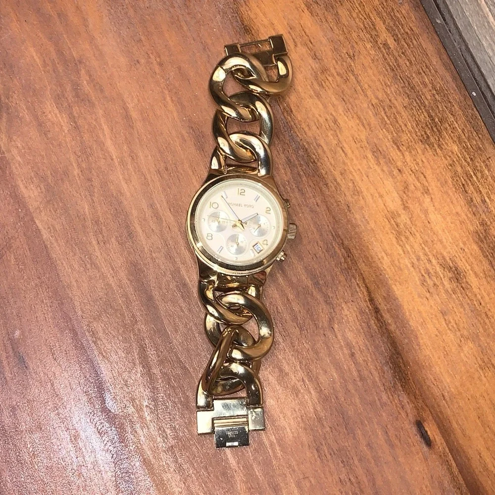 MICHAEL KORS WATCH‎ RUNWAY TWIST GOLD TONE CHRONOGRAPH CHAIN MK3131 NEW BATTERY